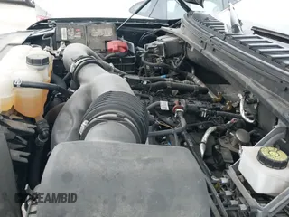 ✅ 2023 Ford Expedition • VIN: 1FMJU1N88PEA38307 • Lot: 41936334. Wystawiony na IAAI z przebiegiem 30 700 mil. Bezpłatny archiwum sprzedaży aukcyjnych z USA i szczegółowy raport historii pojazdu na DreamBid. Zdjęcie 19.