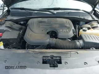 ✅ 2022 Dodge Charger SXT • VIN: 2C3CDXBG8NH243308 • Lot: 42980642. Wystawiony na IAAI z przebiegiem 93 092 mil. Bezpłatny archiwum sprzedaży aukcyjnych z USA i szczegółowy raport historii pojazdu na DreamBid. Zdjęcie 18.