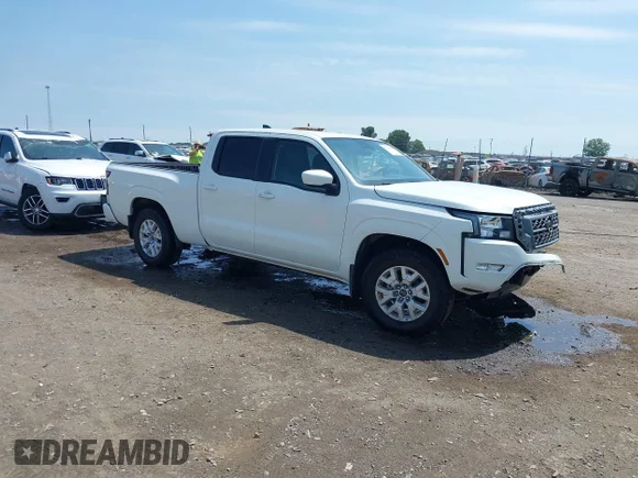 ✅ 2024 Nissan Frontier SV • VIN: 1N6ED1FJ9RN647560 • Лот: 39732407. Опубликован ранее на IAAI с пробегом 4 701 миль. Бесплатный доступ к архиву аукционных продаж из США и подробный отчёт об истории автомобиля на DreamBid. Изображение 1.