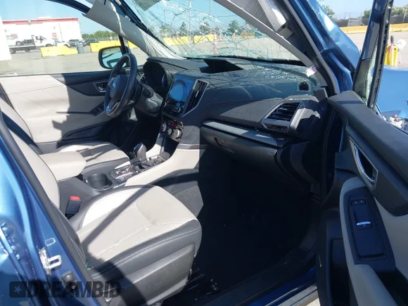 ✅ 2021 Subaru Forester Limited • VIN: JF2SKAUCXMH402386 • Лот: 45294329. Опубліковано раніше на IAAI з пробігом 22 853 миль. Безкоштовний доступ до архіву аукціонних продажів зі США та докладний звіт про історію автомобіля на DreamBid. Зображення 5.