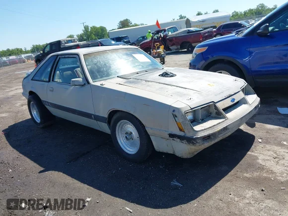 ✅ 1985 Ford Mustang GT • VIN: 1FABP28M2FF236121 • Lot: 45099139. Listed on IAAI with 21,720 mi. Free auction sales archive from the USA and detailed vehicle history report at DreamBid. Image 1.