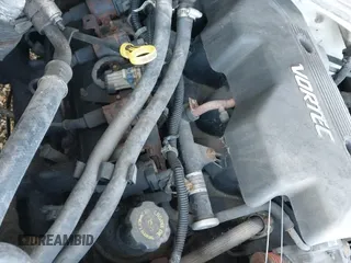 ✅ 1999 GMC Sierra 2500 SLE • VIN: 1GTGK24U6XE538247 • Lot: 41961910. Wystawiony na IAAI z przebiegiem 125 847 mil. Bezpłatny archiwum sprzedaży aukcyjnych z USA i szczegółowy raport historii pojazdu na DreamBid. Zdjęcie 13.