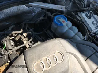 ✅ 2017 Audi A4 Premium Plus • VIN: WAUENAF4XHN002910 • Лот: 84285375. Опубликован ранее на Copart с пробегом 76 535 миль. Бесплатный доступ к архиву аукционных продаж из США и подробный отчёт об истории автомобиля на DreamBid. Изображение 15.