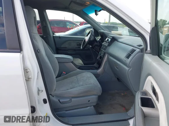 ✅ 2004 Honda Pilot EX • VIN: 2HKYF18484H568083 • Lot: 45472731. Wystawiony na IAAI z przebiegiem 234 725 mil. Bezpłatny archiwum sprzedaży aukcyjnych z USA i szczegółowy raport historii pojazdu na DreamBid. Zdjęcie 5.