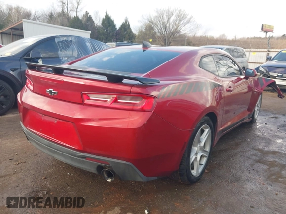 ✅ 2016 Chevrolet Camaro 1LT • VIN: 1G1FB1RSXG0160923 • Lot: 44545467. Wystawiony na IAAI z przebiegiem 184 966 mil. Bezpłatny archiwum sprzedaży aukcyjnych z USA i szczegółowy raport historii pojazdu na DreamBid. Zdjęcie 4.