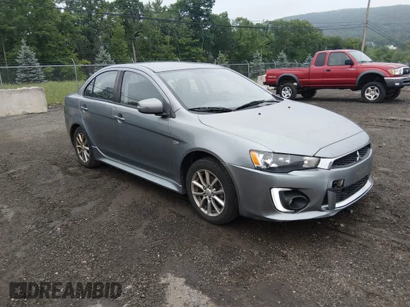 ✅ 2016 Mitsubishi Lancer ES • VIN: JA32U2FU8GU007217 • Lot: 45567389. Wystawiony na IAAI z przebiegiem 138 056 mil. Bezpłatny archiwum sprzedaży aukcyjnych z USA i szczegółowy raport historii pojazdu na DreamBid. Zdjęcie 1.