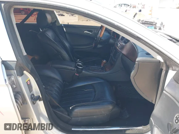 ✅ 2006 Mercedes-Benz CLS 500 • VIN: WDDDJ75X66A054926 • Lot: 43384464. Listed on IAAI with 162,556 mi. Free auction sales archive from the USA and detailed vehicle history report at DreamBid. Image 5.