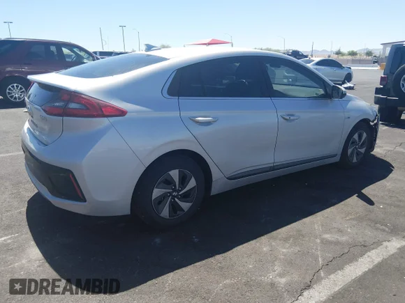 ✅ 2019 Hyundai Ioniq SEL • VIN: KMHC75LC3KU139719 • Лот: 45431297. Опубликован ранее на IAAI с пробегом 90 234 миль. Бесплатный доступ к архиву аукционных продаж из США и подробный отчёт об истории автомобиля на DreamBid. Изображение 4.