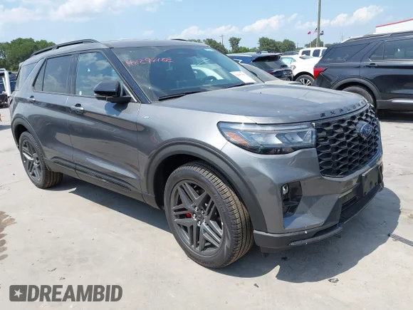 ✅ 2025 Ford Explorer ST-Line • VIN: 1FMUK8KH7SGB65580 • Лот: 42297182. Опубліковано раніше на IAAI з пробігом 57 миль. Безкоштовний доступ до архіву аукціонних продажів зі США та докладний звіт про історію автомобіля на DreamBid. Зображення 1.