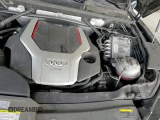 ✅ 2018 Audi SQ5 Prestige • VIN: WA1C4AFY8J2188075 • Лот: 86733595. Опубликован ранее на Copart с пробегом 84 853 миль. Бесплатный доступ к архиву аукционных продаж из США и подробный отчёт об истории автомобиля на DreamBid. Изображение 15.