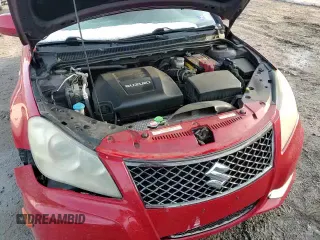 ✅ 2013 Suzuki Kizashi GTS Sport • VIN: JS2RF9A65D6100052 • Лот: 83654584. Опубликован ранее на Copart с пробегом 116 789 миль. Бесплатный доступ к архиву аукционных продаж из США и подробный отчёт об истории автомобиля на DreamBid. Изображение 13.