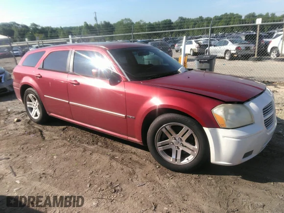 ✅ 2006 Dodge Magnum R/T • VIN: 2D4GV57226H537092 • Лот: 42169104. Опубліковано раніше на IAAI з пробігом 238 818 миль. Безкоштовний доступ до архіву аукціонних продажів зі США та докладний звіт про історію автомобіля на DreamBid. Зображення 1.