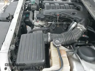 ✅ 2010 Chrysler 300 Touring • VIN: 2C3CA5CV9AH325648 • Lot: 43450313. Wystawiony na IAAI z przebiegiem 173 950 mil. Bezpłatny archiwum sprzedaży aukcyjnych z USA i szczegółowy raport historii pojazdu na DreamBid. Zdjęcie 13.