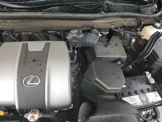 ✅ 2021 Lexus RX 350L • VIN: JTJHZKFA0M2031499 • Lot: 70309705. Wystawiony na Copart z przebiegiem 19 178 mil. Bezpłatny archiwum sprzedaży aukcyjnych z USA i szczegółowy raport historii pojazdu na DreamBid. Zdjęcie 17.