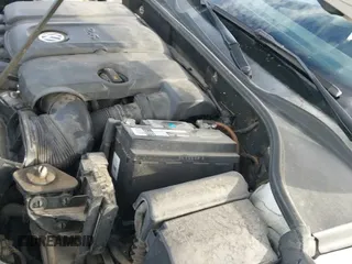 ✅ 2013 Volkswagen Passat SE • VIN: 1VWBP7A39DC036065 • Lot: 43696993. Wystawiony na IAAI z przebiegiem 148 478 mil. Bezpłatny archiwum sprzedaży aukcyjnych z USA i szczegółowy raport historii pojazdu na DreamBid. Zdjęcie 19.