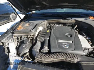 ✅ 2019 Mercedes-Benz GLC 300 • VIN: WDC0G4JB3KF576050 • Lot: 93439995. Wystawiony na Copart z przebiegiem 76 551 mil. Bezpłatny archiwum sprzedaży aukcyjnych z USA i szczegółowy raport historii pojazdu na DreamBid. Zdjęcie 14.