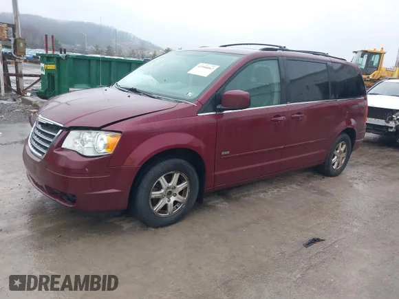 ✅ 2008 Chrysler Town & Country Touring • VIN: 2A8HR54P08R844059 • Lot: 44273220. Wystawiony na IAAI z przebiegiem 141 028 mil. Bezpłatny archiwum sprzedaży aukcyjnych z USA i szczegółowy raport historii pojazdu na DreamBid. Zdjęcie 2.