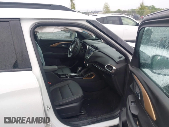 ✅ 2023 Chevrolet TrailBlazer ACTIV • VIN: KL79MSSLXPB167606 • Lot: 45082131. Wystawiony na IAAI z przebiegiem 55 430 mil. Bezpłatny archiwum sprzedaży aukcyjnych z USA i szczegółowy raport historii pojazdu na DreamBid. Zdjęcie 5.