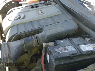 ✅ 2008 Volkswagen Eos Lux • VIN: WVWFA71F28V050979 • Lot: 42553780. Wystawiony na IAAI z przebiegiem 128 802 mil. Bezpłatny archiwum sprzedaży aukcyjnych z USA i szczegółowy raport historii pojazdu na DreamBid. Zdjęcie 20.