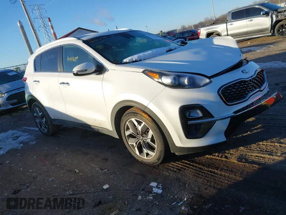 ✅ 2020 Kia Sportage EX • VIN: KNDPN3AC9L7766847 • Lot: 41401639. Wystawiony na IAAI z przebiegiem 21 605 mil. Bezpłatny archiwum sprzedaży aukcyjnych z USA i szczegółowy raport historii pojazdu na DreamBid. Zdjęcie 1.