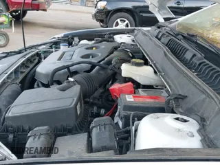 ✅ 2017 Ford Fusion SE • VIN: 3FA6P0T92HR200265 • Lot: 43382458. Wystawiony na IAAI z przebiegiem 68 136 mil. Bezpłatny archiwum sprzedaży aukcyjnych z USA i szczegółowy raport historii pojazdu na DreamBid. Zdjęcie 19.