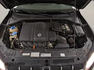 ✅ 2013 Volkswagen Passat SEL • VIN: 1VWCH7A39DC095568 • Lot: 56353555. Wystawiony na Copart z przebiegiem 169 907 mil. Bezpłatny archiwum sprzedaży aukcyjnych z USA i szczegółowy raport historii pojazdu na DreamBid. Zdjęcie 14.