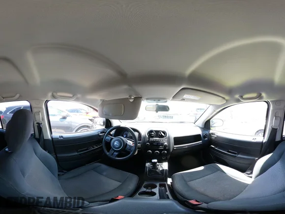 ✅ 2012 Jeep Compass Sport • VIN: 1C4NJCBA0CD606065 • Лот: 45493584. Опубликован ранее на IAAI с пробегом 150 220 миль. Бесплатный доступ к архиву аукционных продаж из США и подробный отчёт об истории автомобиля на DreamBid. Изображение 17.