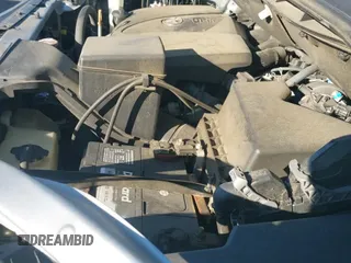 ✅ 2017 Toyota Sienna LE • VIN: 5TDKZ3DC2HS811473 • Lot: 43503841. Wystawiony na IAAI z przebiegiem 123 357 mil. Bezpłatny archiwum sprzedaży aukcyjnych z USA i szczegółowy raport historii pojazdu na DreamBid. Zdjęcie 19.