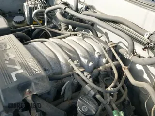 ✅ 2002 Toyota Sequoia Limited • VIN: 5TDBT48A22S135615 • Lot: 43735308. Listed on IAAI with 281,577 mi. Free auction sales archive from the USA and detailed vehicle history report at DreamBid. Image 14.