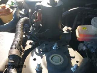 ✅ 2006 Suzuki Grand Vitara XSport • VIN: JS3TD944564100004 • Лот: 43718760. Опубликован ранее на IAAI с пробегом 140 305 миль. Бесплатный доступ к архиву аукционных продаж из США и подробный отчёт об истории автомобиля на DreamBid. Изображение 12.