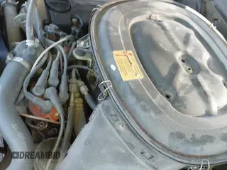 ✅ 1986 Mercedes-Benz 190 E • VIN: WDBDA24D0GF194753 • Lot: 43200701. Listed on IAAI with 135,395 mi. Free auction sales archive from the USA and detailed vehicle history report at DreamBid. Image 12.