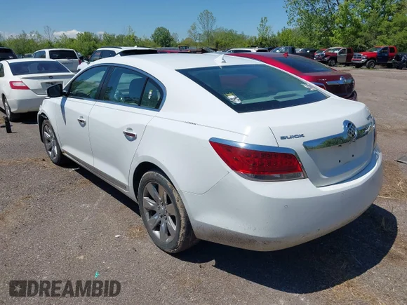 ✅ 2010 Buick LaCrosse CXL • VIN: 1G4GC5EG9AF203276 • Лот: 45103118. Опубліковано раніше на IAAI з пробігом 130 946 миль. Безкоштовний доступ до архіву аукціонних продажів зі США та докладний звіт про історію автомобіля на DreamBid. Зображення 3.