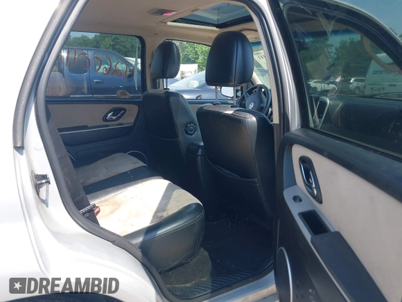 ✅ 2006 Mercury Mariner Luxury • VIN: 4M2CU57106DJ03167 • Lot: 42600111. Wystawiony na IAAI z przebiegiem 273 239 mil. Bezpłatny archiwum sprzedaży aukcyjnych z USA i szczegółowy raport historii pojazdu na DreamBid. Zdjęcie 8.