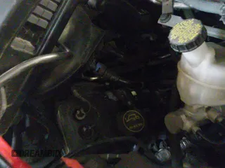 ✅ 2019 Ford Transit • VIN: 1FTYE2CMXKKA40544 • Lot: 41364809. Wystawiony na IAAI z przebiegiem 60 366 mil. Bezpłatny archiwum sprzedaży aukcyjnych z USA i szczegółowy raport historii pojazdu na DreamBid. Zdjęcie 24.