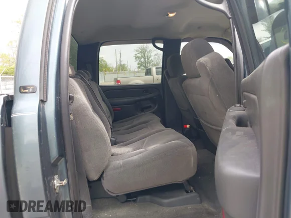 ✅ 2006 Chevrolet Silverado 1500 LT1 • VIN: 2GCEC13T761125079 • Lot: 42122779. Listed on IAAI with 237,534 mi. Free auction sales archive from the USA and detailed vehicle history report at DreamBid. Image 8.