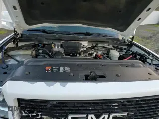 ✅ 2015 GMC Sierra 3500HD Denali • VIN: 1GT424E87FF176566 • Lot: 87201084. Wystawiony na Copart z przebiegiem 141 245 mil. Bezpłatny archiwum sprzedaży aukcyjnych z USA i szczegółowy raport historii pojazdu na DreamBid. Zdjęcie 15.