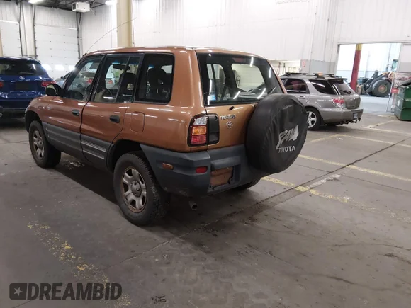 ✅ 1998 Toyota RAV4 • VIN: JT3HP10V6W0155505 • Lot: 44888651. Wystawiony na IAAI z przebiegiem 184 733 mil. Bezpłatny archiwum sprzedaży aukcyjnych z USA i szczegółowy raport historii pojazdu na DreamBid. Zdjęcie 3.