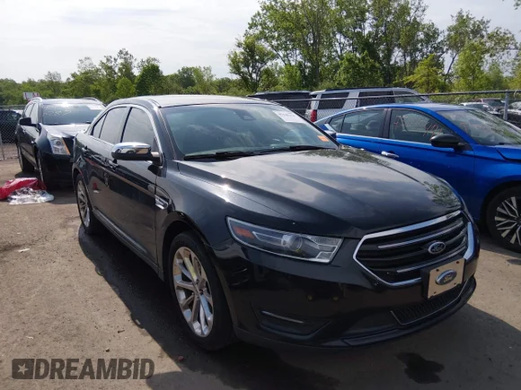 ✅ 2015 Ford Taurus Limited • VIN: 1FAHP2F82FG195211 • Lot: 45145196. Wystawiony na IAAI z przebiegiem 166 810 mil. Bezpłatny archiwum sprzedaży aukcyjnych z USA i szczegółowy raport historii pojazdu na DreamBid. Zdjęcie 1.