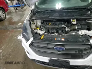 ✅ 2019 Ford Escape S • VIN: 1FMCU0F74KUA17784 • Лот: 86284355. Опубликован ранее на Copart с пробегом 101 048 миль. Бесплатный доступ к архиву аукционных продаж из США и подробный отчёт об истории автомобиля на DreamBid. Изображение 17.