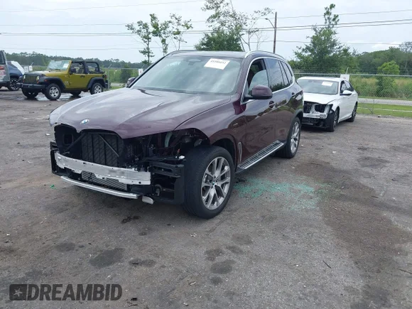 ✅ 2020 BMW X5 xDrive40i • VIN: 5UXCR6C02L9C55395 • Lot: 45586652. Wystawiony na IAAI z przebiegiem 26 089 mil. Bezpłatny archiwum sprzedaży aukcyjnych z USA i szczegółowy raport historii pojazdu na DreamBid. Zdjęcie 2.