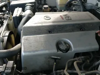 ✅ 2000 Lexus LX 470 • VIN: JT6HT00W0Y0085293 • Lot: 43376191. Wystawiony na IAAI z przebiegiem 172 025 mil. Bezpłatny archiwum sprzedaży aukcyjnych z USA i szczegółowy raport historii pojazdu na DreamBid. Zdjęcie 14.