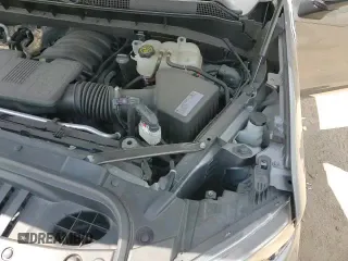 ✅ 2020 Chevrolet Silverado 1500 RST • VIN: 1GCRYEED9LZ361512 • Lot: 70741705. Wystawiony na Copart z przebiegiem 84 245 mil. Bezpłatny archiwum sprzedaży aukcyjnych z USA i szczegółowy raport historii pojazdu na DreamBid. Zdjęcie 15.