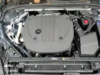 ✅ 2025 Volvo V60 Plus • VIN: YV4L12WK3S2149036 • Lot: 90086125. Wystawiony na Copart z przebiegiem 7 237 mil. Bezpłatny archiwum sprzedaży aukcyjnych z USA i szczegółowy raport historii pojazdu na DreamBid. Zdjęcie 14.