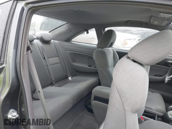 ✅ 2011 Honda Civic LX • VIN: 2HGFG1B65BH512494 • Lot: 43724416. Wystawiony na IAAI z przebiegiem 185 126 mil. Bezpłatny archiwum sprzedaży aukcyjnych z USA i szczegółowy raport historii pojazdu na DreamBid. Zdjęcie 8.