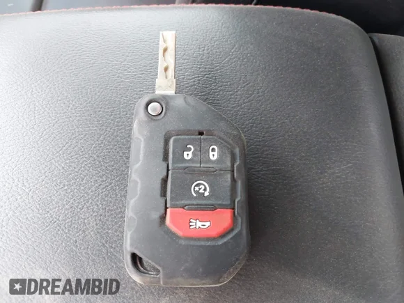 ✅ 2022 Jeep Gladiator Rubicon • VIN: 1C6JJTBG3NL102953 • Lot: 43312000. Wystawiony na IAAI z przebiegiem 57 878 mil. Bezpłatny archiwum sprzedaży aukcyjnych z USA i szczegółowy raport historii pojazdu na DreamBid. Zdjęcie 11.
