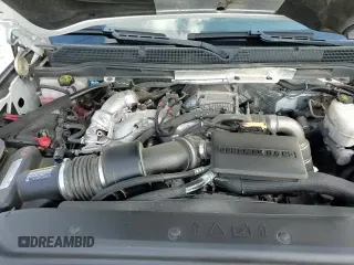 ✅ 2019 GMC Sierra 2500HD Denali • VIN: 1GT12SEY1KF265079 • Лот: 82082695. Опубликован ранее на Copart с пробегом 24 503 миль. Бесплатный доступ к архиву аукционных продаж из США и подробный отчёт об истории автомобиля на DreamBid. Изображение 15.