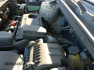 ✅ 2011 Kia Sorento LX • VIN: 5XYKT3A1XBG042231 • Lot: 43453018. Listed on IAAI with 298,613 mi. Free auction sales archive from the USA and detailed vehicle history report at DreamBid. Image 12.