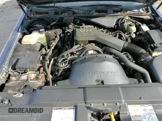 ✅ 1995 Lincoln Town Car Signature • VIN: 1LNLM82W5SY689342 • Lot: 83233784. Wystawiony na Copart z przebiegiem 160 801 mil. Bezpłatny archiwum sprzedaży aukcyjnych z USA i szczegółowy raport historii pojazdu na DreamBid. Zdjęcie 12.