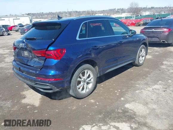 ✅ 2023 Audi Q3 S line Premium • VIN: WA1DECF34P1040621 • Lot: 44639897. Listed on IAAI with 54,338 mi. Free auction sales archive from the USA and detailed vehicle history report at DreamBid. Image 4.