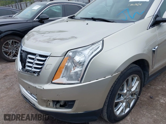 ✅ 2013 Cadillac SRX Performance Collection • VIN: 3GYFNDE38DS567295 • Lot: 43106632. Wystawiony na IAAI z przebiegiem 101 166 mil. Bezpłatny archiwum sprzedaży aukcyjnych z USA i szczegółowy raport historii pojazdu na DreamBid. Zdjęcie 6.